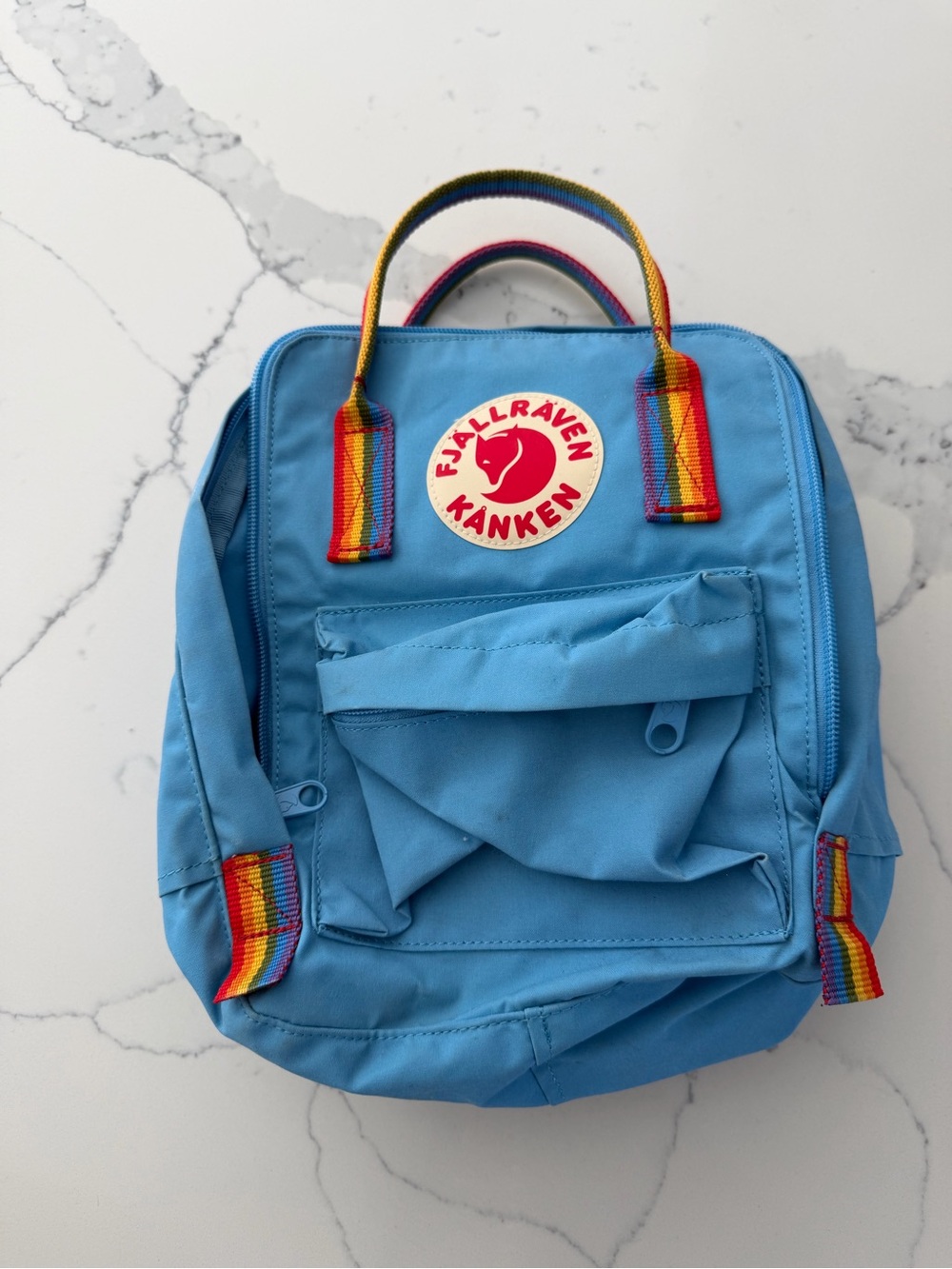 Fjallraven Kånken Mini Backpack - Sky Blue with Rainbow Straps